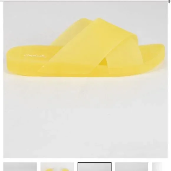 Qupid‎ Yellow Crisscross Slide Sandals - Picture 2 of 4